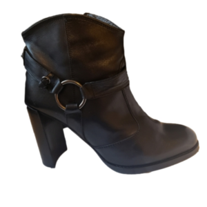 HP. Stuart Weitzman Leather Bootie